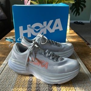 Hoka Bondi